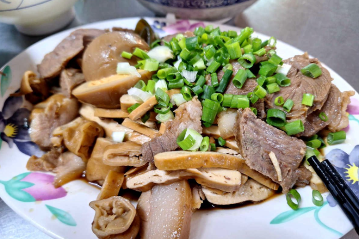 民族路美食餐廳
