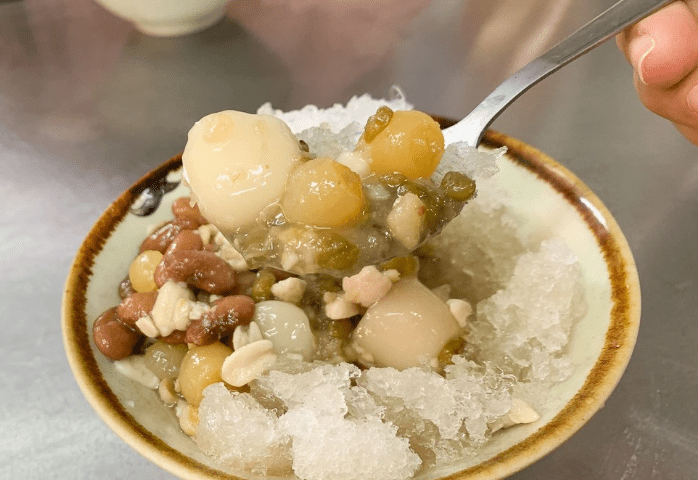 台中新光三越美食平價
